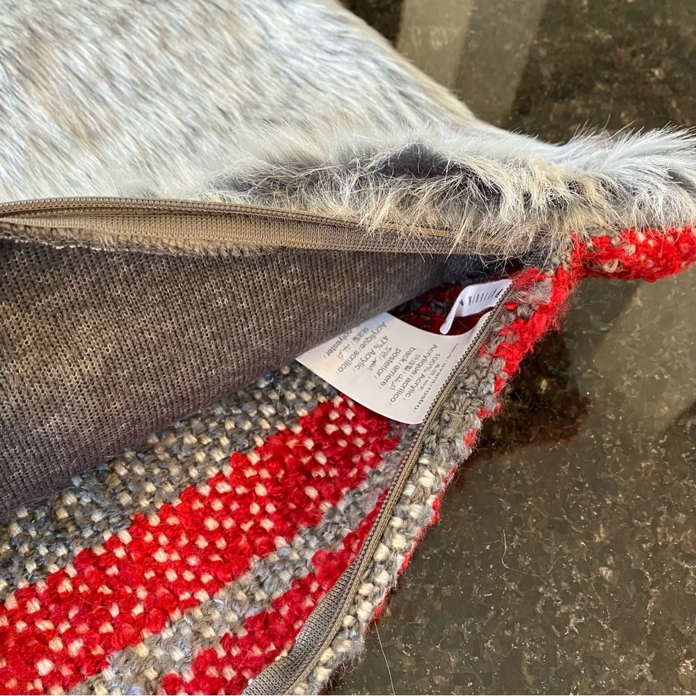 New Pottery Barn Graham Plaid Faux Fur Back Pillow Cover, Grey White Red Plaid - Picture 15 of 16